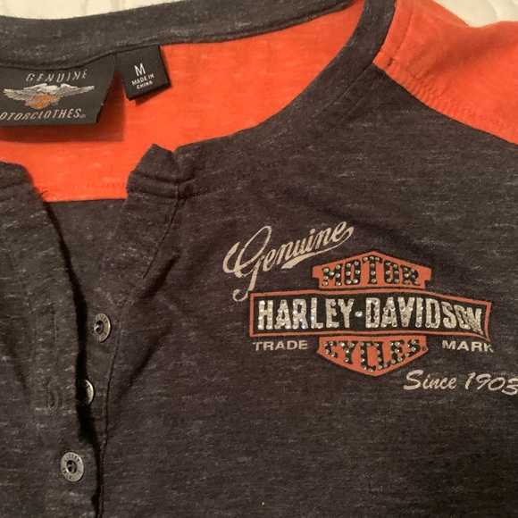 Ladies M long sleeve Harley Davison top - Picture 2 of 4